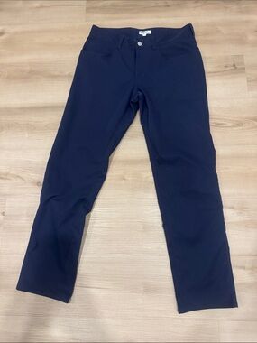 Men’s size 31 Waist 30 leg Peter Millar Navy Dress Chinos